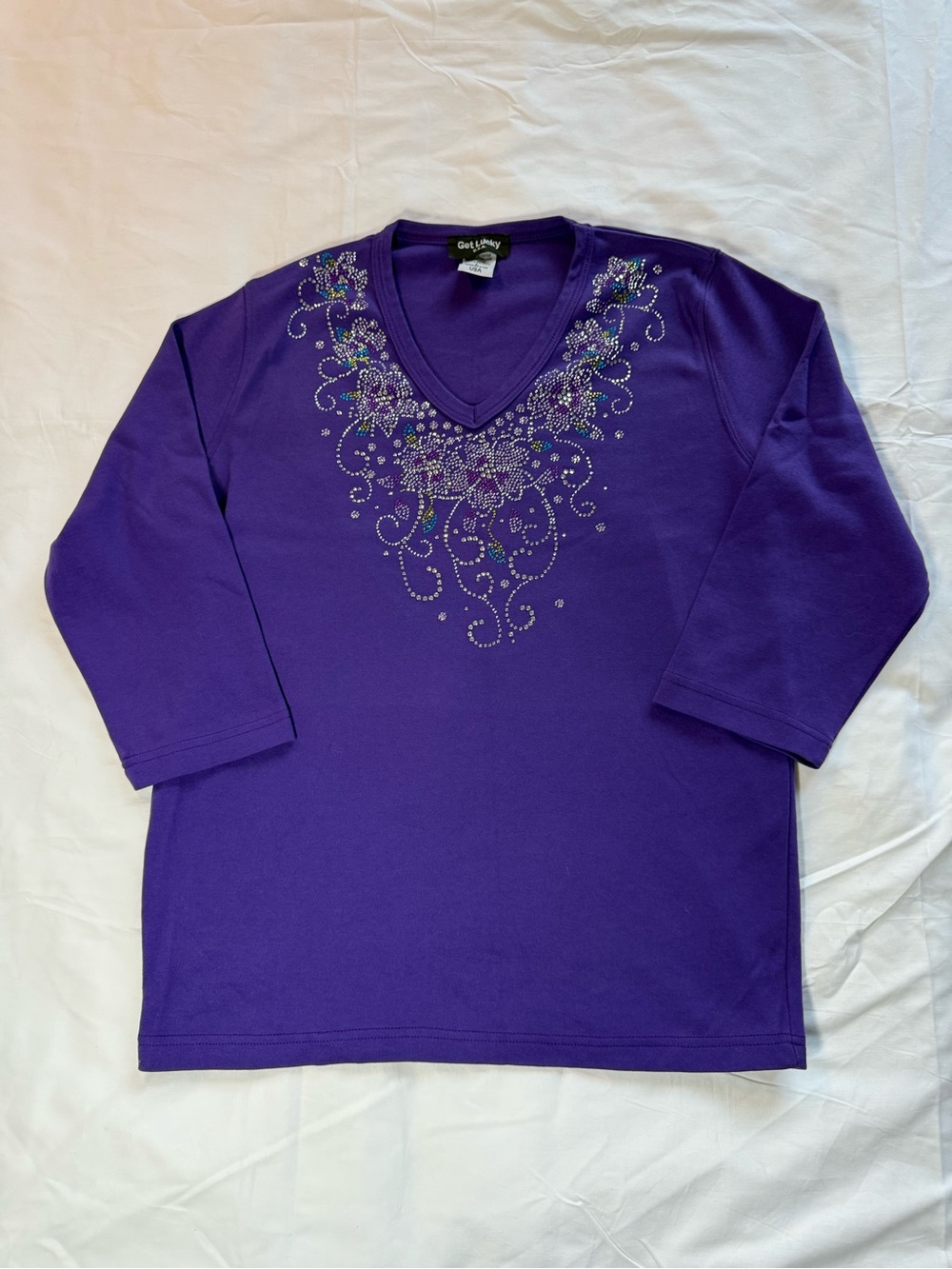 Get Lucky Women’s Purple Embellished V-Neck 3/4 Sleeve Top Large